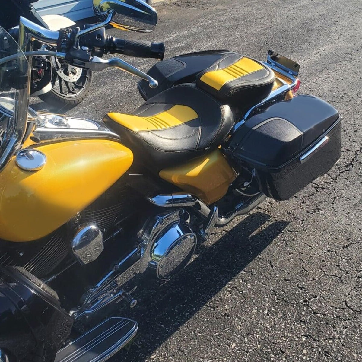 5" Stretched Hard Saddlebags w/ 5" x 7" Speaker Lids Grills Extended Saddle Bags  for  Harley Touring Street Glide Road King Electra Glide CVO Ultra-Classic 2014-2024 w/Audio Cover