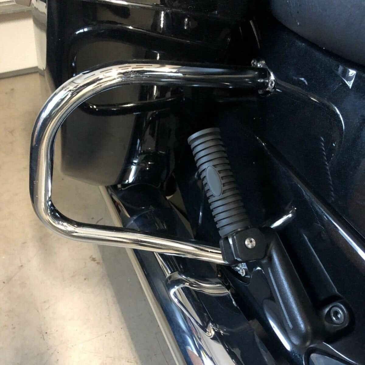 ECOTRIC Rear Highway Bars Compatible with 2014-2024 Indian Chief Chieftain Roadmaster Dark Horse Springfield Rear Saddlebag Crash Bars Engine Guard Chrome