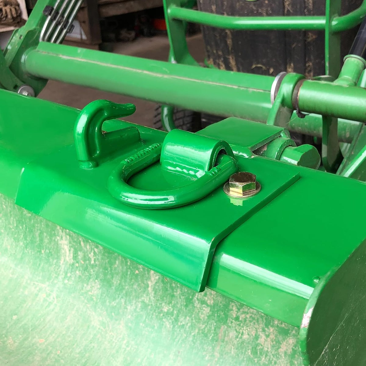 Grab Hooks Tractor Bucket Hook Compatible with John Deere 1025R 2032R 3320 2520 Tractor Bucket Hooks Bolt on D Rings Green