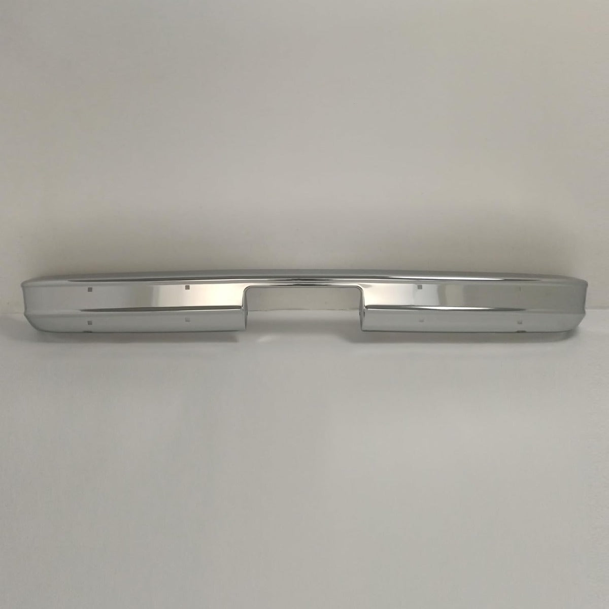 KUAFU Rear Bumper Face Bar Compatible with 1973-1980 Chevy Chevrolet GMC K5 K10 K20 C10 C20 C30 K15/K1500 K25/K2500 C25/C2500 C35/C3500 Suburban Pickup Jimmy Blazer Fleetside Steel Chrome Silvery
