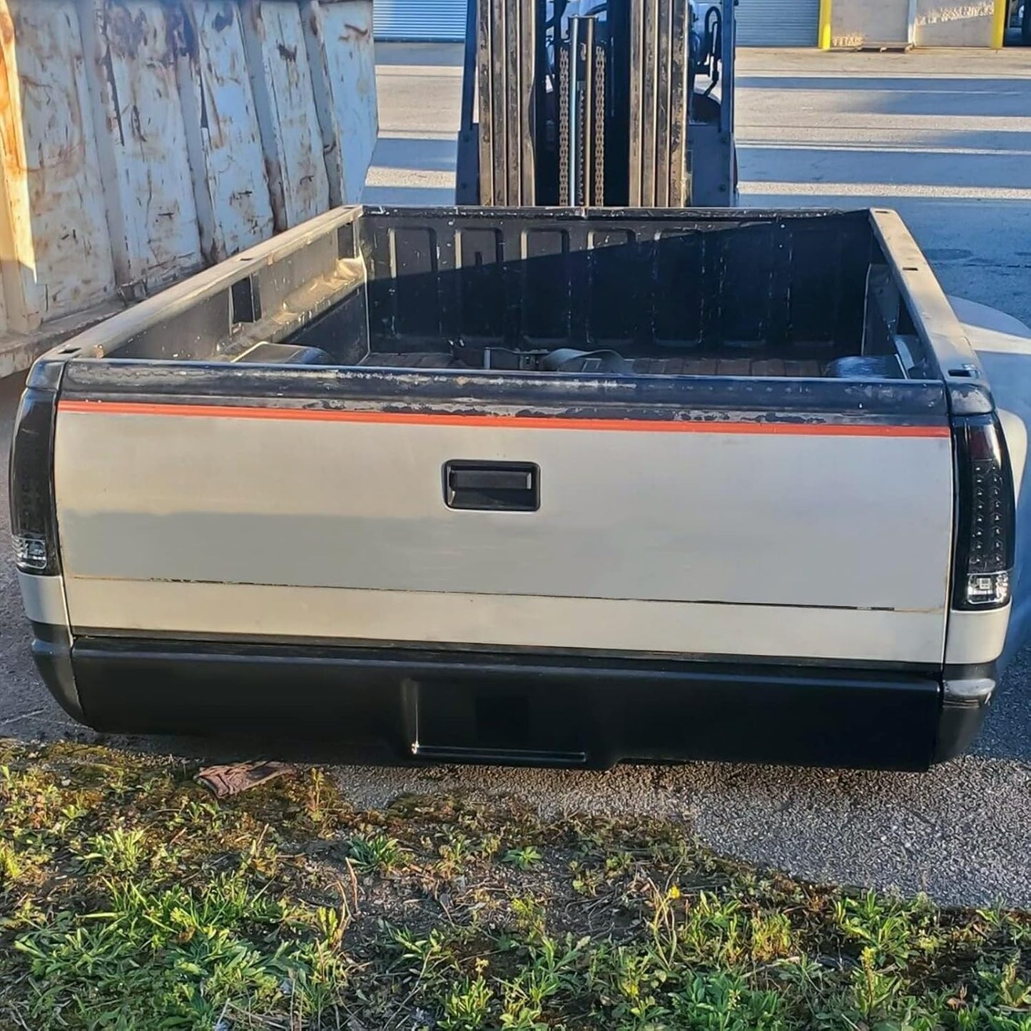 Rear Roll Pan Bumper Steel W/Light & Box Compatible With 1988 1989 1990 1991 1992 1993 1994 1995 1996 1997 1998 Chevy C1500 C2500 C3500 K1500 K2500 K3500 LYAM-404S
