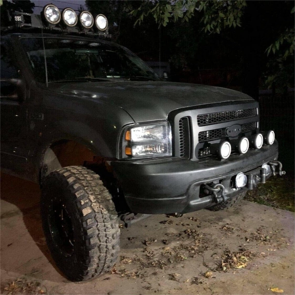 Front Grille Compatible with 2005-2007 Ford F250 F350 F450 F550 Super Duty Excursion Upper Bumper Hood Grill Painted Black Replacement for FO1200457 5C3Z8200BAA