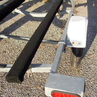 Load image into Gallery viewer, HECASA Single-Axle Trailer Fenders 8&quot;-12&quot; Skirt Wheels Top Step Skirt Boat Molded 300lbs Pair of Two
